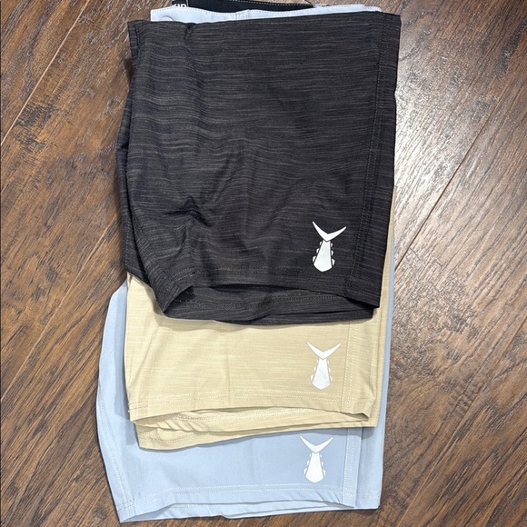 Lot of 3 Tunaskin Men's Chino Shorts - Picture 1 of 12